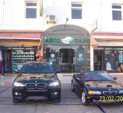 abidcars 2000 2010 suv rear street view